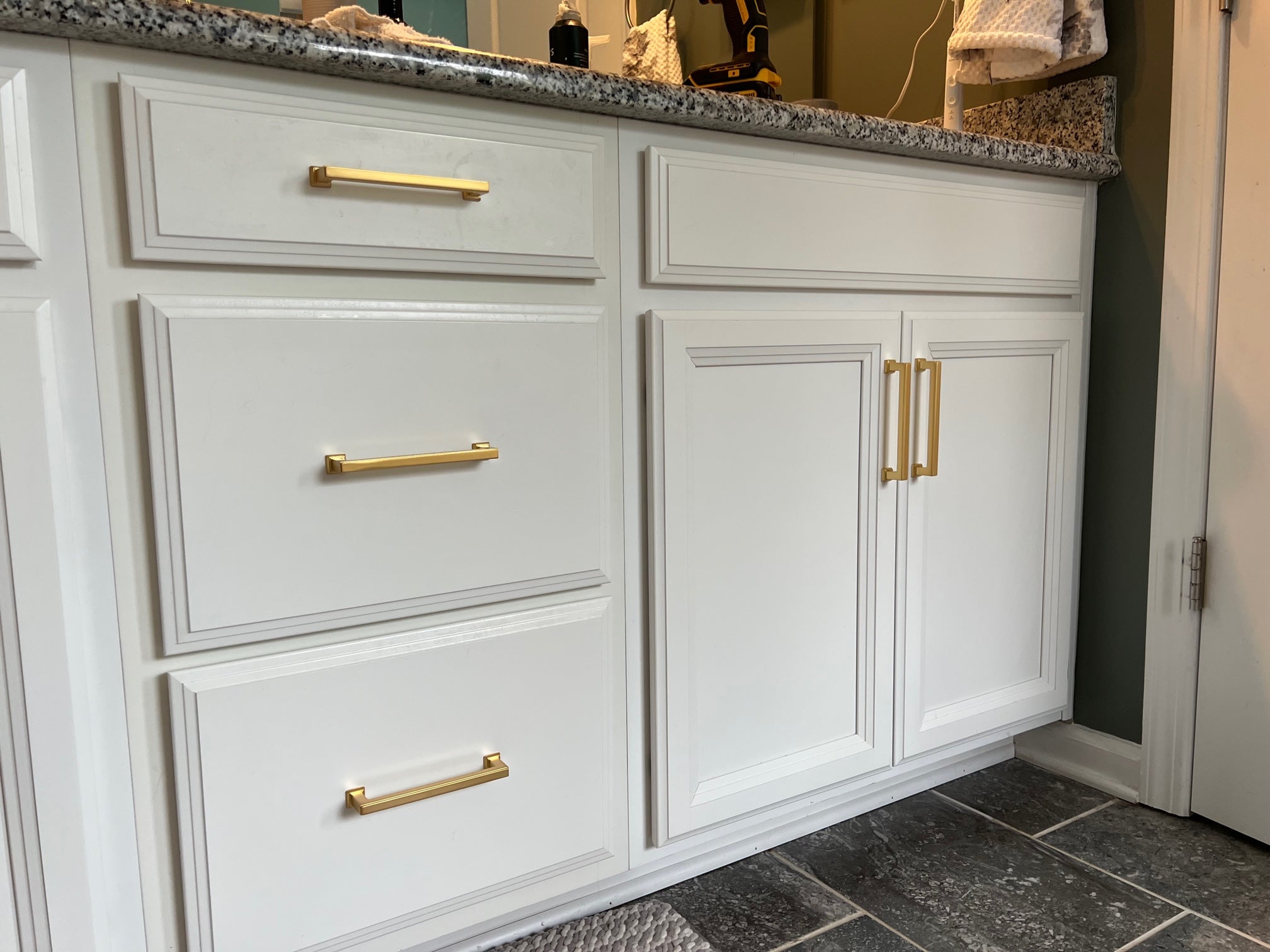 Satin Brass 5" Square Bar Kitchen Cabinet Pull 5071 128mm