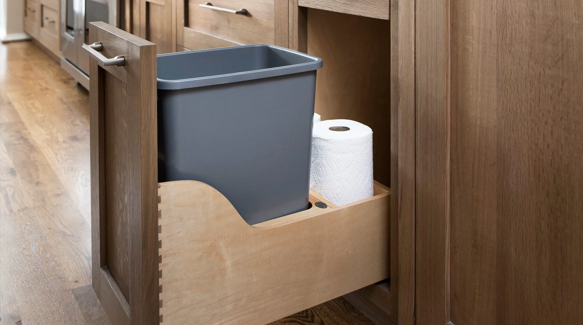 Wood Bottom Mount Pullout Compo+ Container, Black With Soft Close